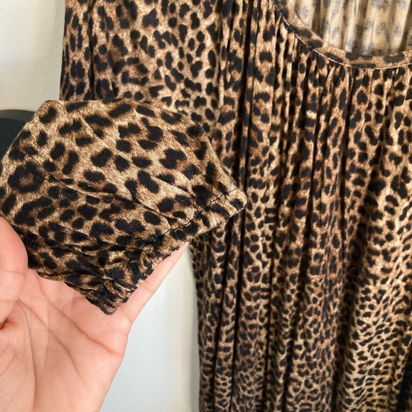 Michael Kors Leopard Print Long Sleeve Blouse - Picture 5 of 6